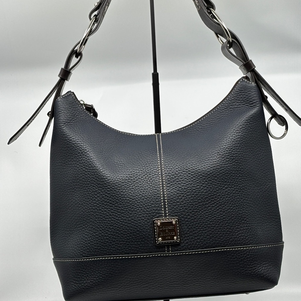 Dooney Bourke Black Leather ShouBag